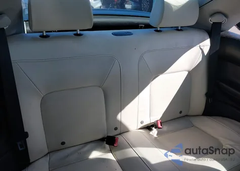 2008 Volkswagen New Beetle Black Tie Edition/Triple White from USA, damaged, VIN 3VWFW31C48M525412